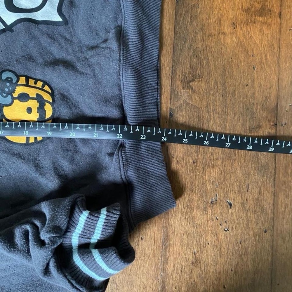 Hello Kitty and Friends‎ grey sweatshirt - Picture 5 of 6